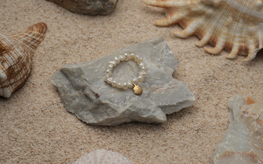 Freshwater Baroque Mini Gold Shell Pendant Stretchable Ring - Yuna's Ring