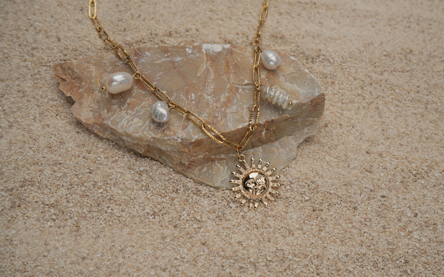 Mixed Freshwater Pearls With Sun Pendant Necklace - Soleil